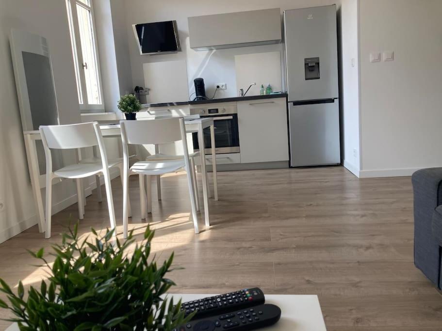 생테티엔 Magnifique T2 J Jaures Avec Garage 아파트 외부 사진
